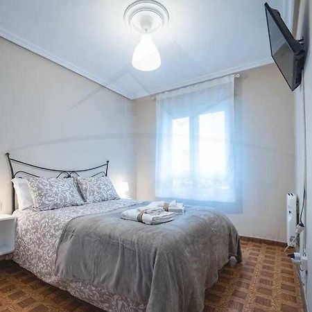 Apartament El Llar Del Gueelu Gijón Zewnętrze zdjęcie