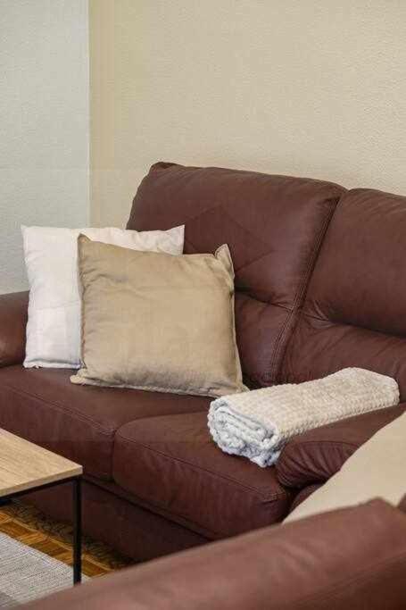 Apartament El Llar Del Gueelu Gijón Zewnętrze zdjęcie