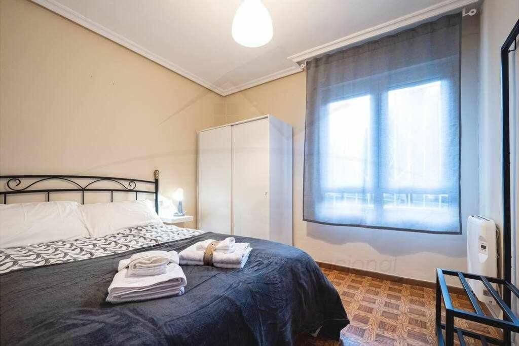 Apartament El Llar Del Gueelu Gijón Zewnętrze zdjęcie