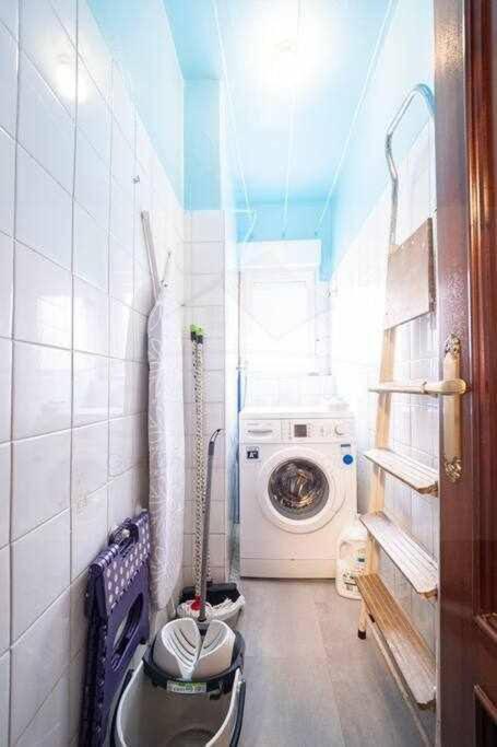 Apartament El Llar Del Gueelu Gijón Zewnętrze zdjęcie